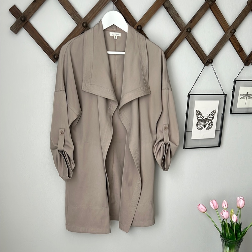 Women's lightweight trench open jacket